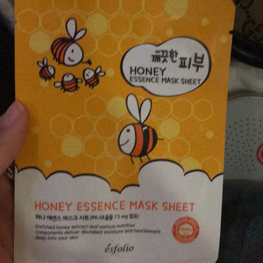Honey sheet mask